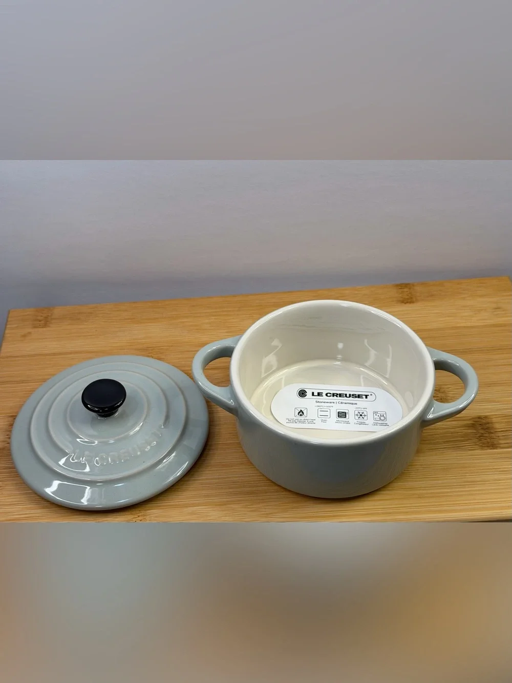 Le Creuset Mini Cocotte 10cm Round Stoneware Covered Baker Pistachio New